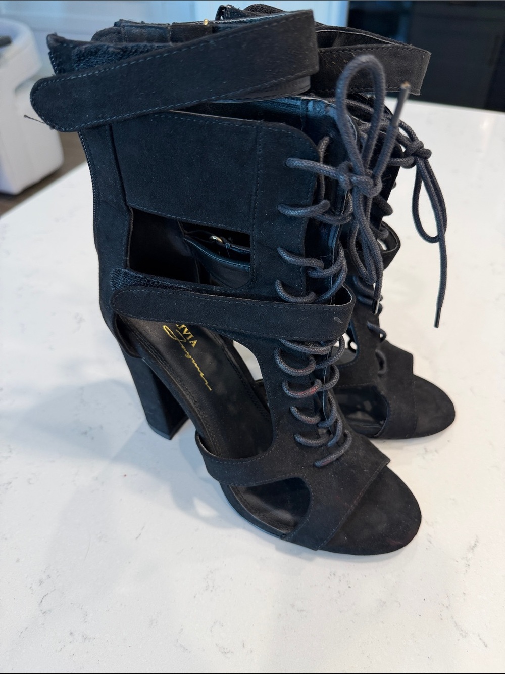 Open-Toe Lace-Up High Heel Sandals - Black